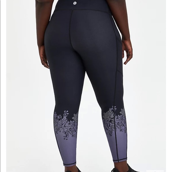 Torrid Black & Purple Floral Full Length Wicking Active Legging 4/4X/26 - Picture 3 of 8